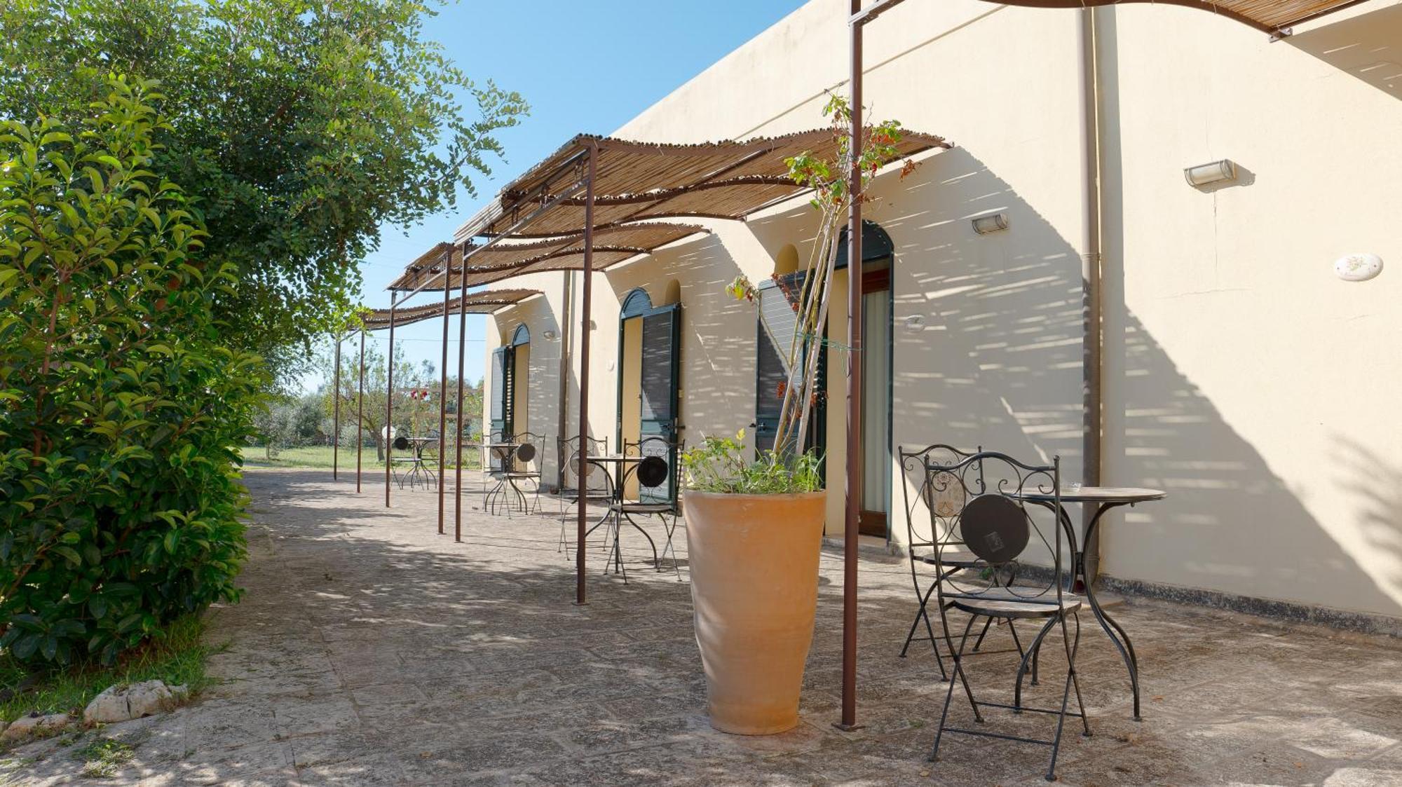 Delle Rose, Hotel & Horse Riding Torre Vado Buitenkant foto
